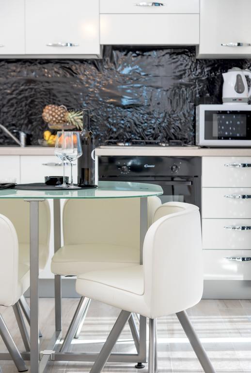 Apartment Antonio Baska Voda Luaran gambar
