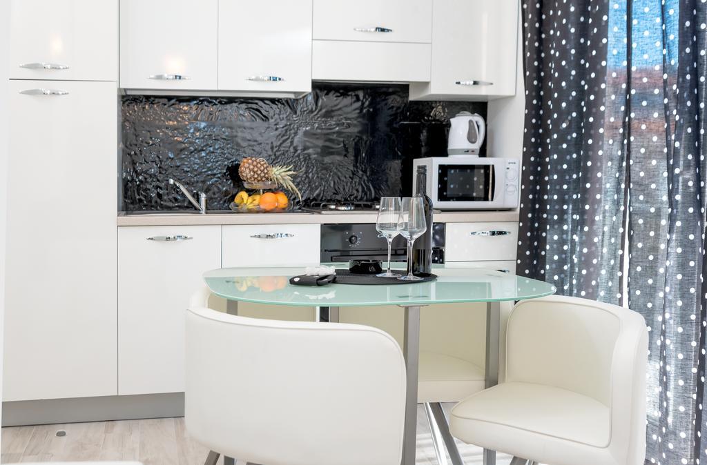 Apartment Antonio Baska Voda Luaran gambar