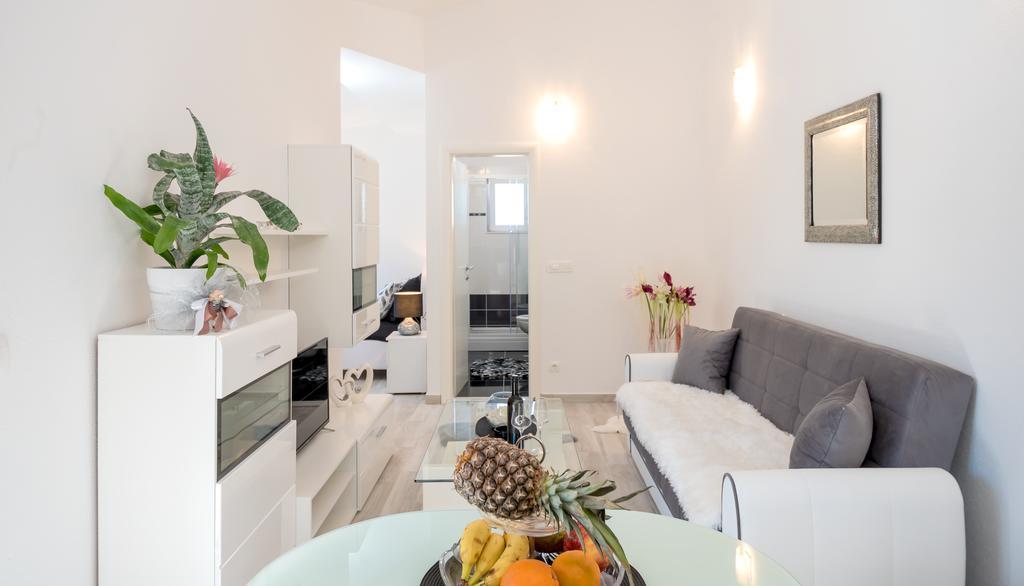 Apartment Antonio Baska Voda Luaran gambar
