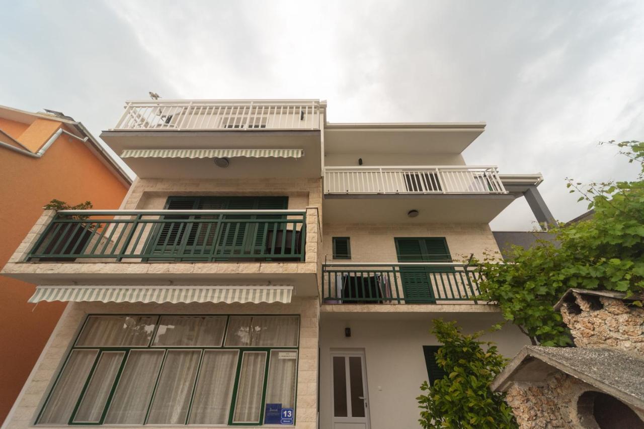 Apartment Antonio Baska Voda Luaran gambar